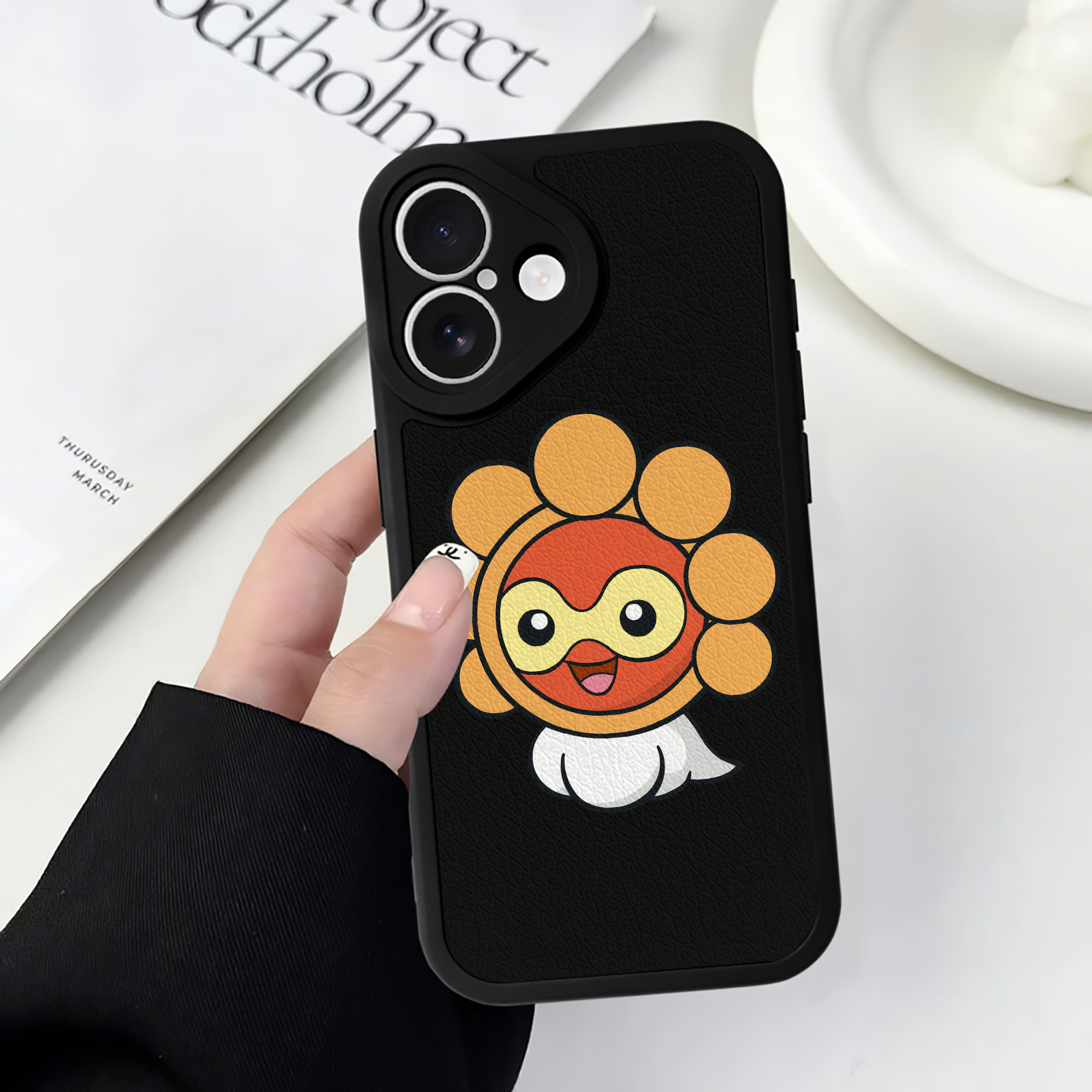 （画像用） ポケットモンスター Pokémon 【iPhone 16シリーズ対応】シリコンスマホケース（レザー調） 材質：シリコン